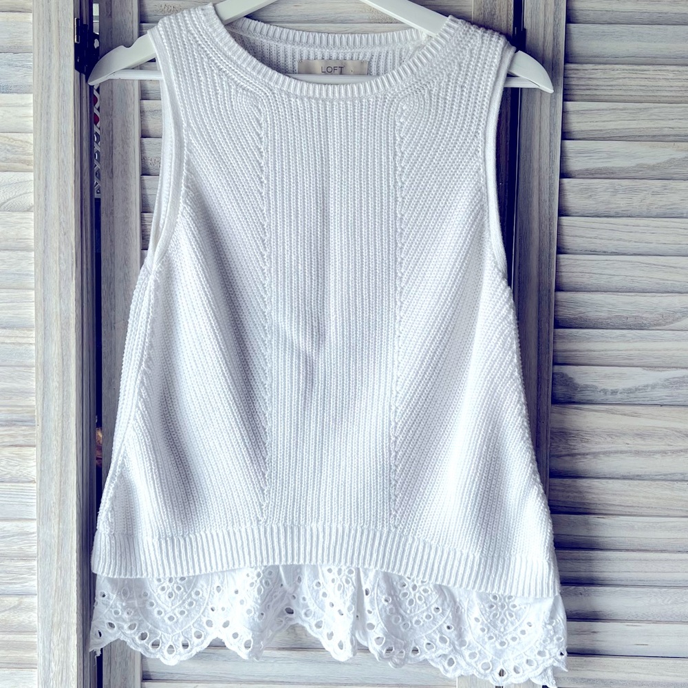 BOHO STLYE - LOFT Women’s Sweater Tank w/ eyelet trim Sz S